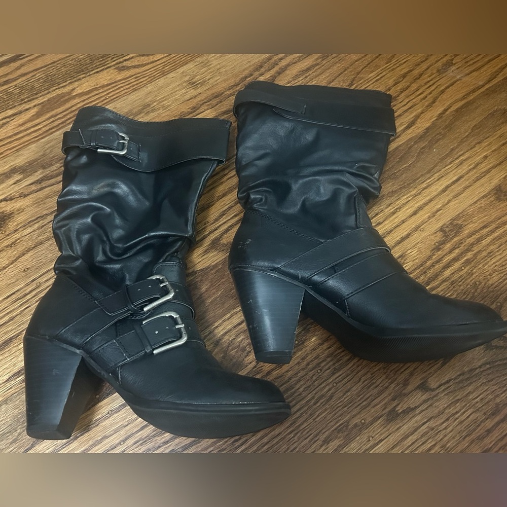 Mossimo black Kari boots size 7